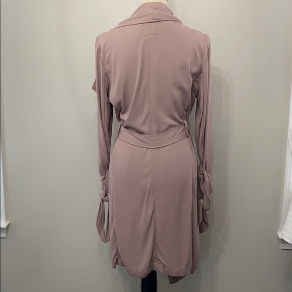 Thread + Supply Dusty Rose Trench Coat - Picture 4 of 7